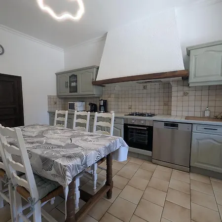 La Maison D'alice Hébergement de vacances *