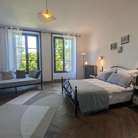 Holiday home La Maison D'alice Gudmont-Villiers